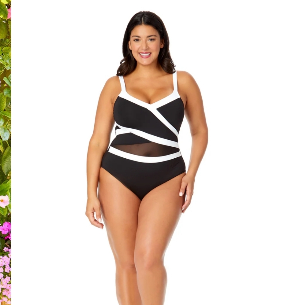 Anne Cole Black and White Swimsuit - Picture 3 of 5